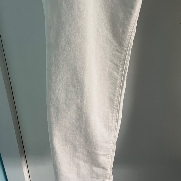 Old Navy Ladies White Super Skinny Mid-Rise Ankle Jeans, size 20 - Picture 4 of 10